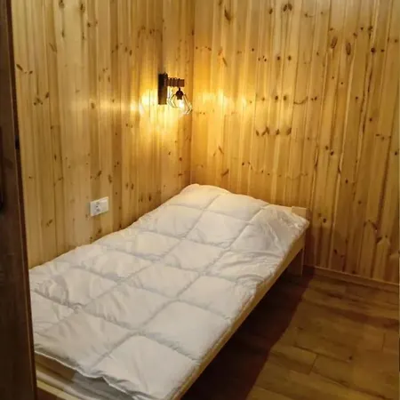 Noclegi Εξοχικό σπίτι *
